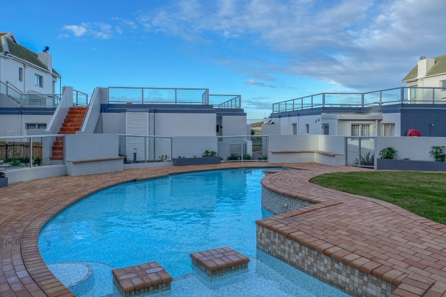 3 Bedroom Property for Sale in Summerstrand Eastern Cape